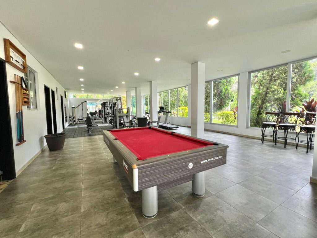 WhatsApp Image 2025-08-20 at 3.09.35 PM (2)