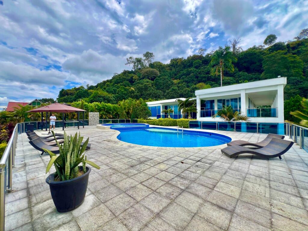 WhatsApp Image 2025-08-20 at 3.09.35 PM (7)