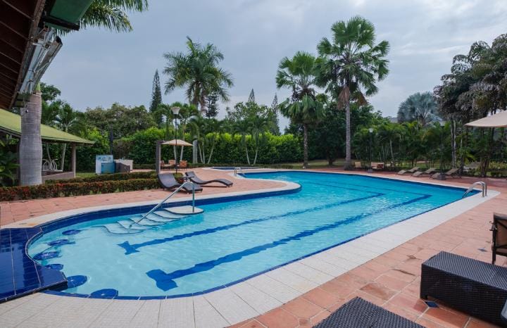 WhatsApp Image 2025-09-10 at 12.00.09 PM (1)