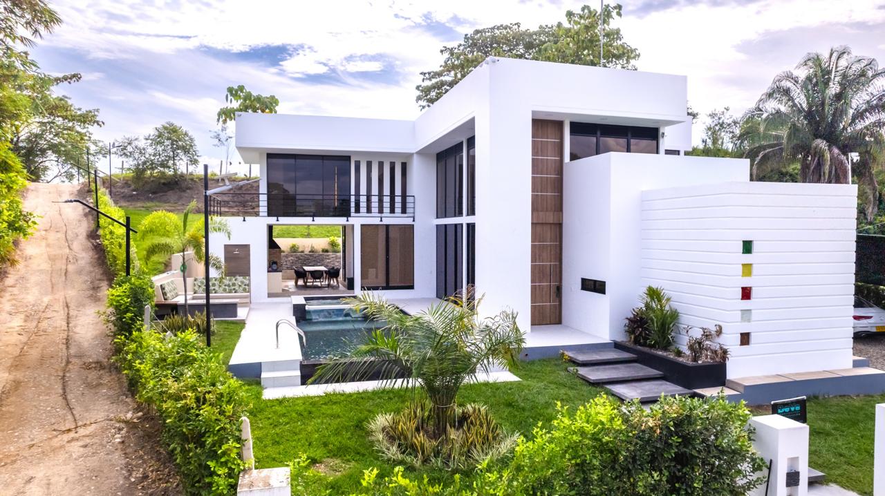 WhatsApp Image 2025-12-30 at 8.32.58 AM (2)